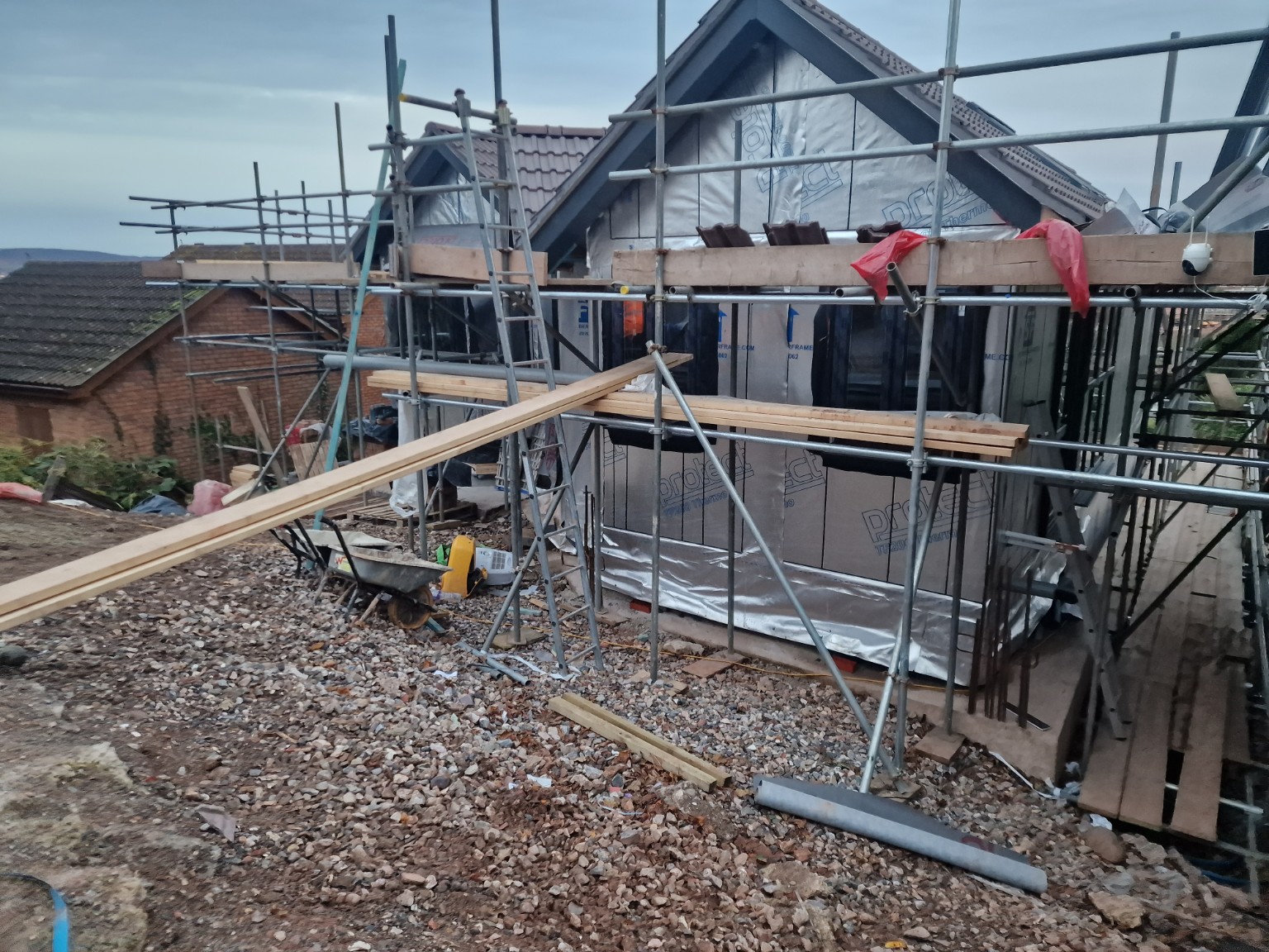 Multi-storey masonry at scaffold stage